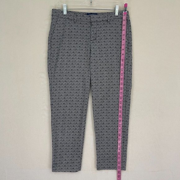 Old Navy Harper Mid Rise Black & White Geometric Tapered Pants Women's Size 4 - Picture 2 of 8